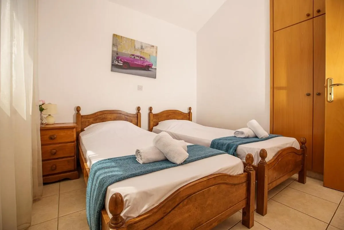 Stay Villa Kangaroo Protaras Kıbrıs