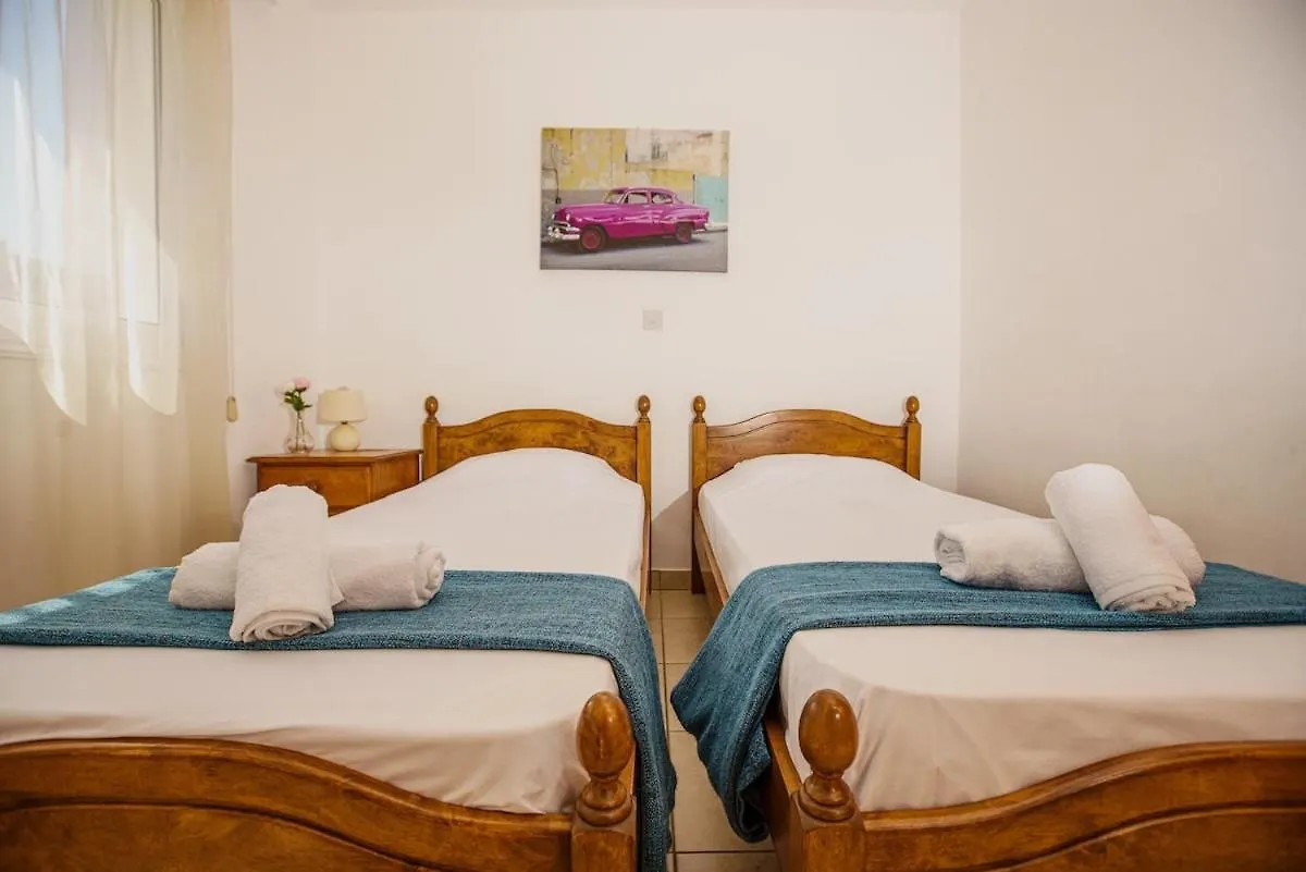 Stay Villa Kangaroo Protaras 0*,